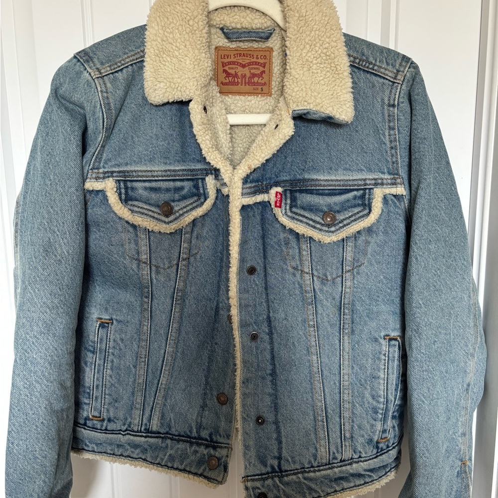 LEVI’S Vintage Jacket